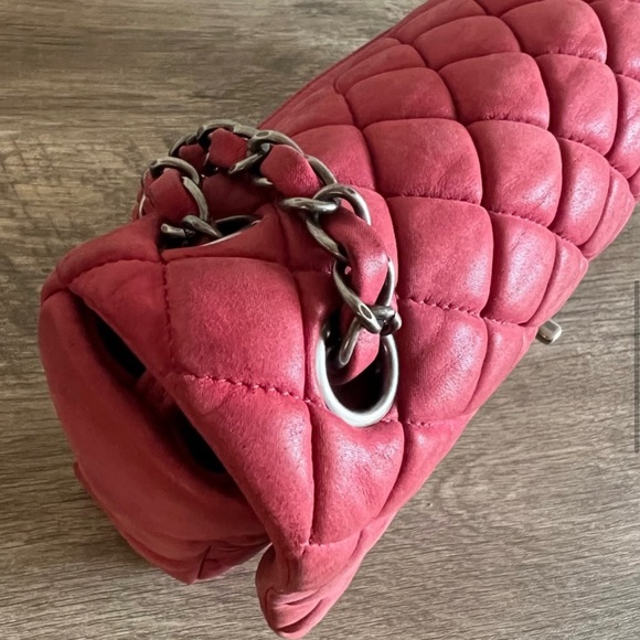 Iridescent Chanel Handbag - Picture 4 of 16